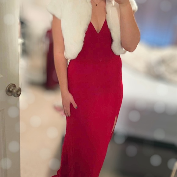 Dress the Population Sandra Plunge crepe trumpet gown - Picture 4 of 9